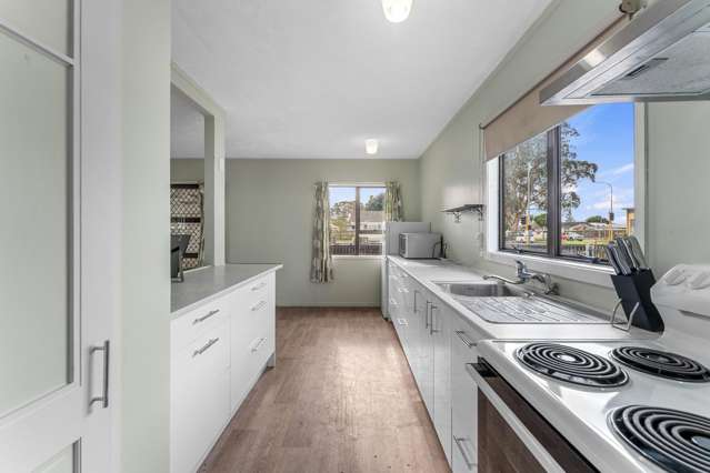 2/2 Burundi Avenue Manurewa_2