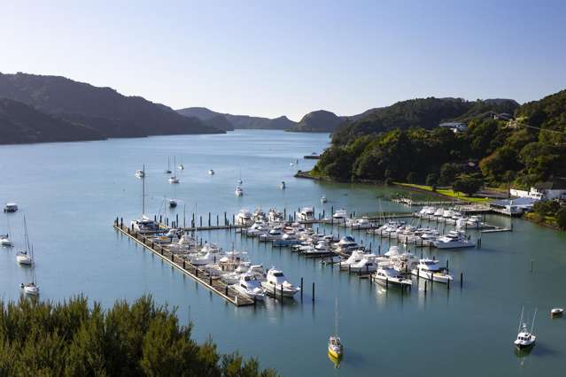 19 Kent Street Whangaroa_4