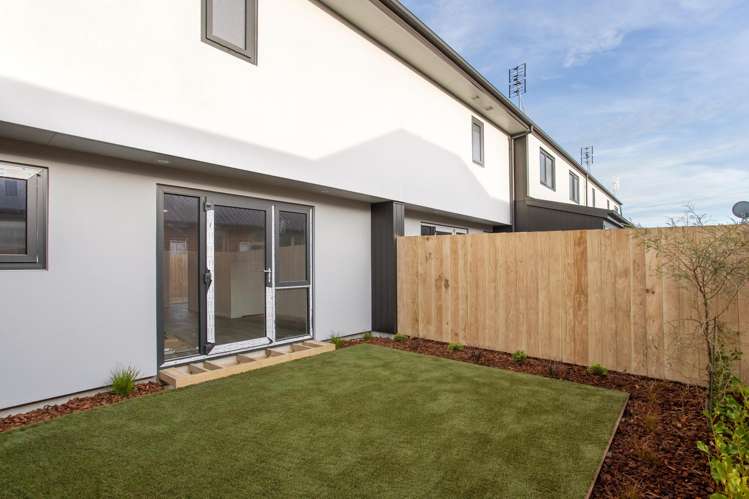1/37 Evesham Crescent_4