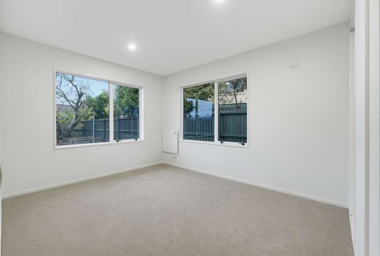 7 Phoenix Lane Northcote_8