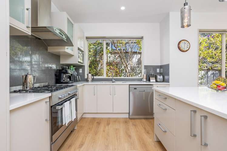 218 Greenhithe Road Greenhithe_13