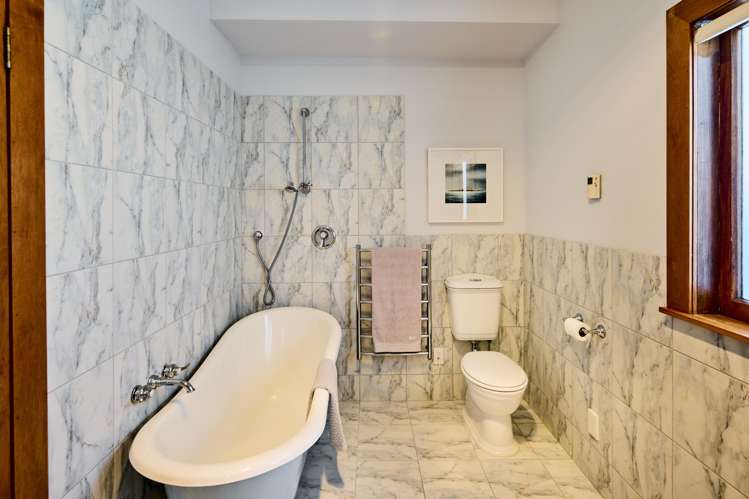 57 Cudby Street Woburn_16