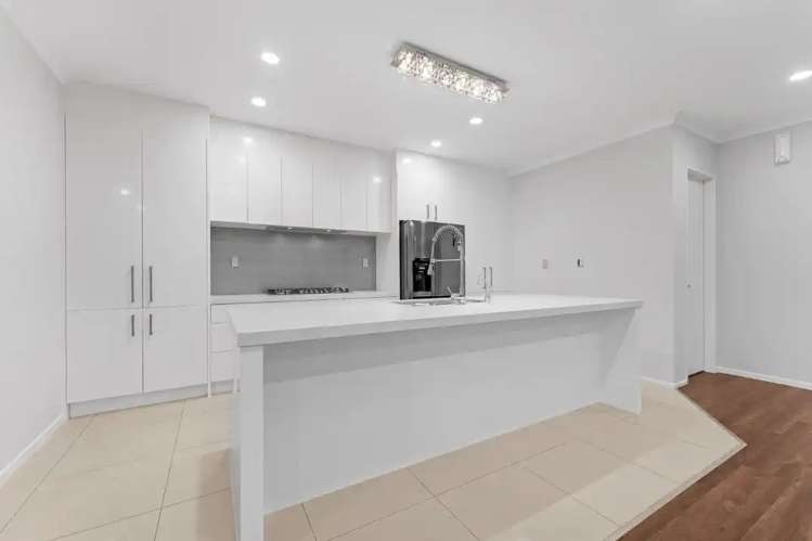 4 Bruckless Drive Flat Bush_6
