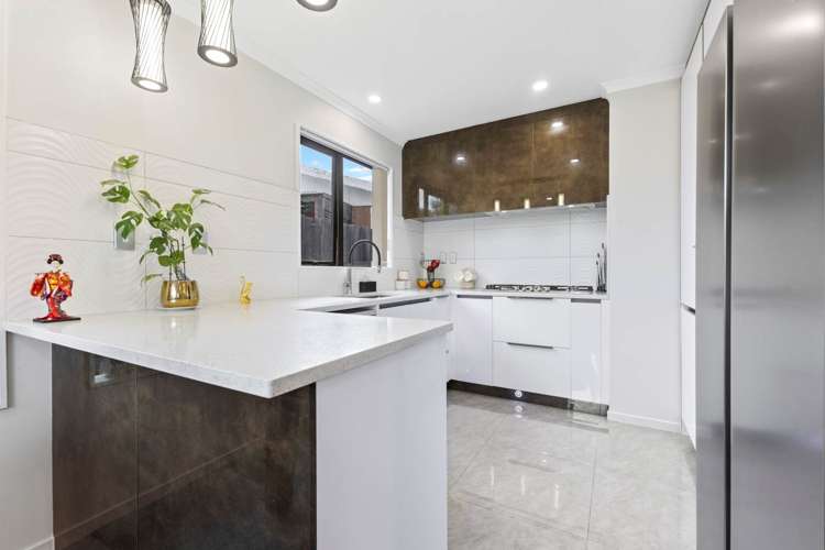 25 Steven Street Mangere East_10