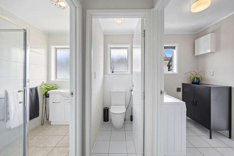 2/54 Luton Avenue Sunnyhills_14