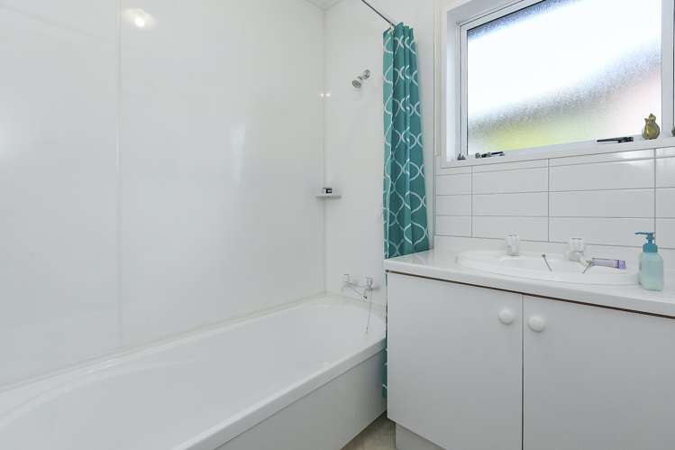 20a Brighton Road Green Island_15