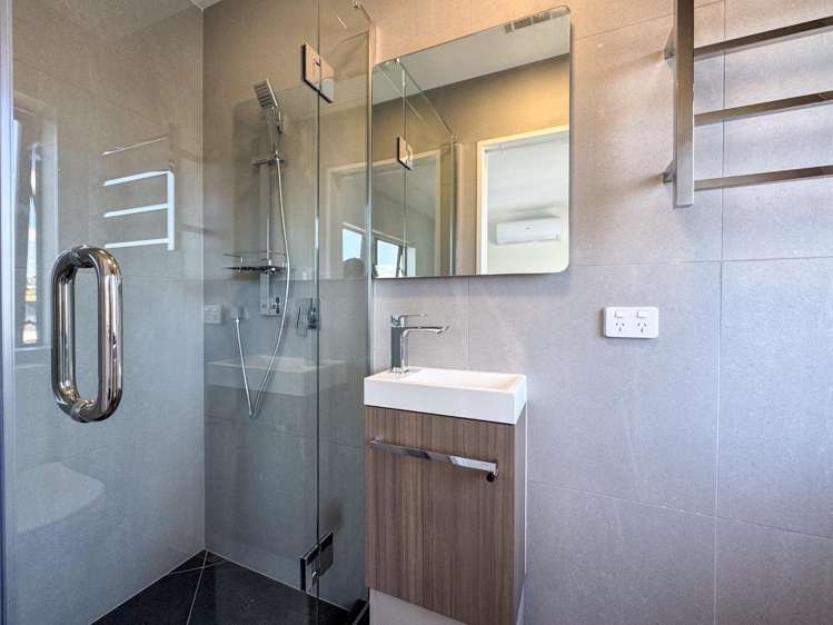 2/21 Eastview Road 10026_8