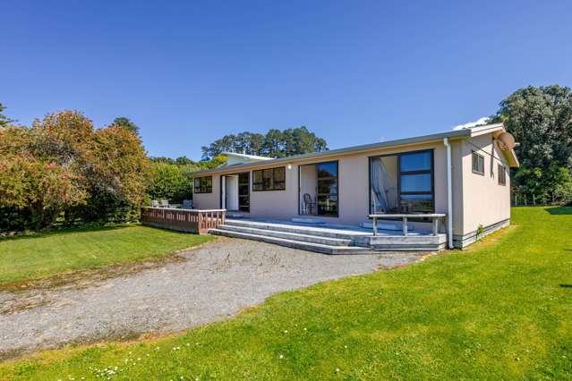 3 McHardy Place, Blackhead Beach Omakere_1