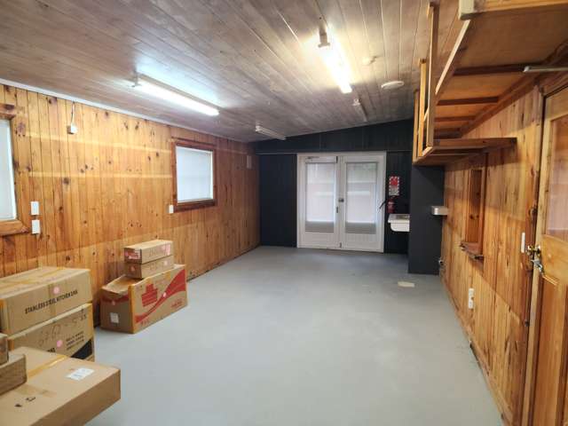 126 North Road Clevedon_4