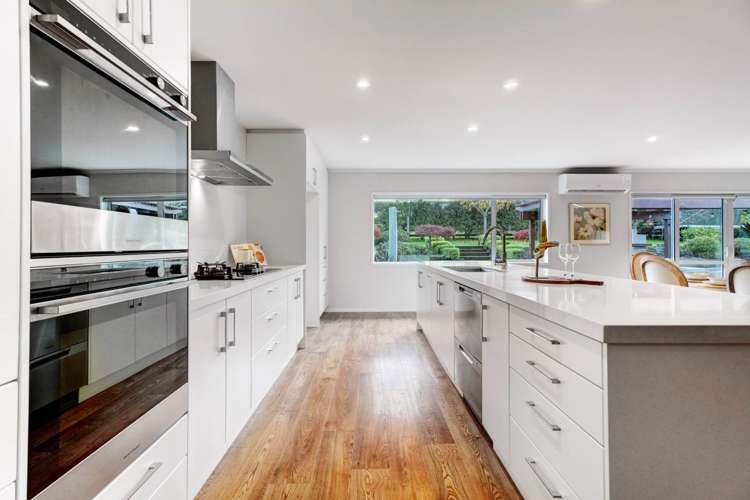 131 McRobbie Road Kingseat_8