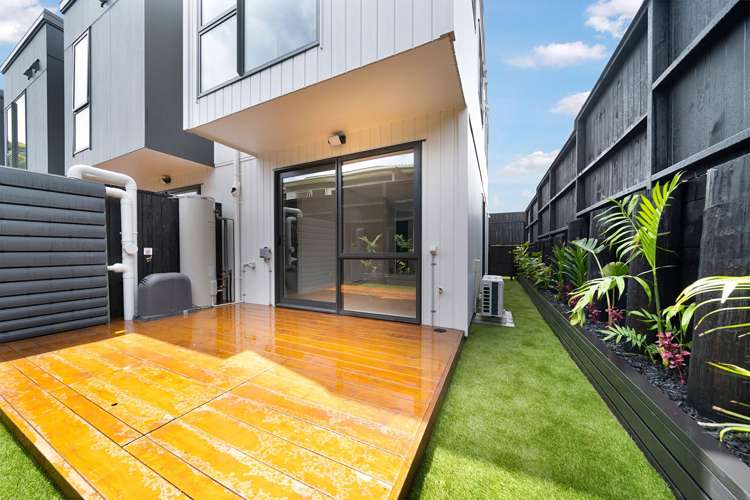 4/14 Akehurst Avenue New Lynn_14