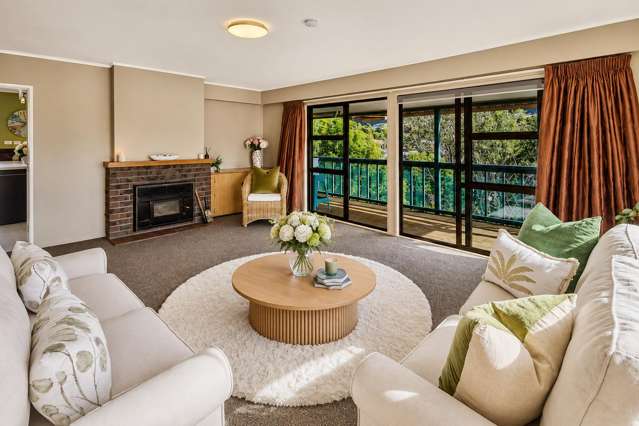 SUPERB PRIVACY, JUST ADD FAMILY! RV $820,000