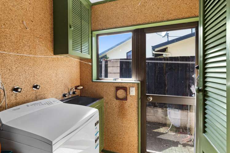 10 Swansea Place Tamatea_14