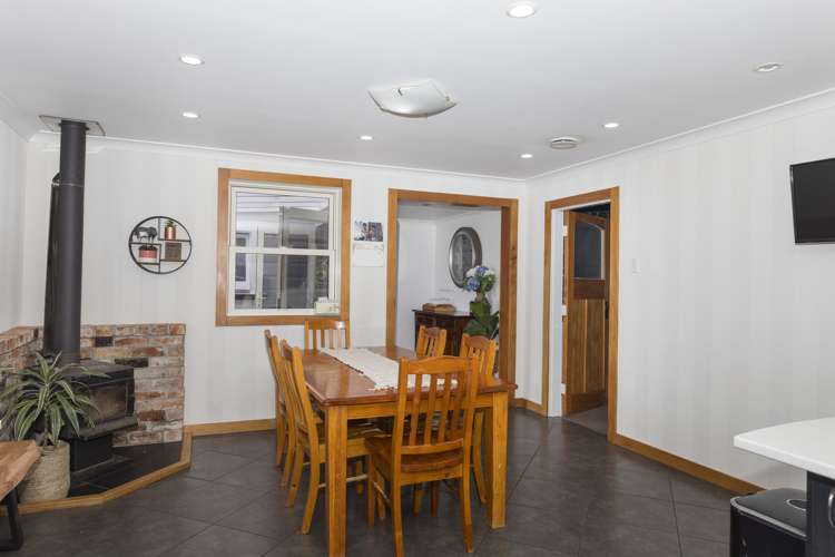 11 Albert Street Dannevirke_5