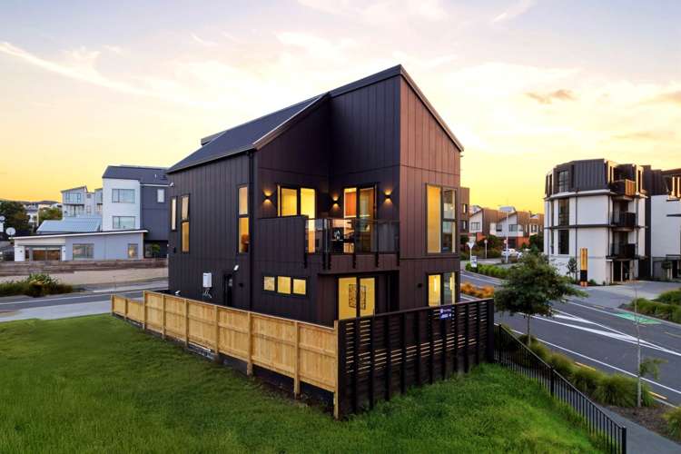 2 Kiokio Street Long Bay_19