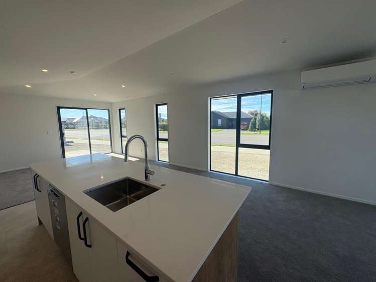  15 Stowe Lane Rolleston_1