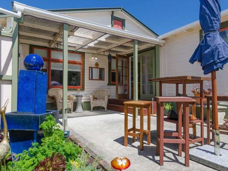 2 Garrison Street Carterton_13