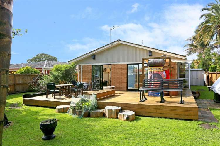 2/3 Papatahi Place Henderson_19