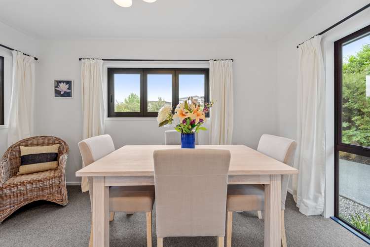 6 Laly Haddon Place Matakana_7