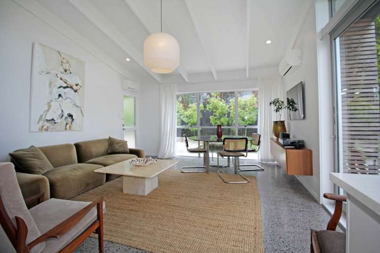 1/42 James Laurie Street_0