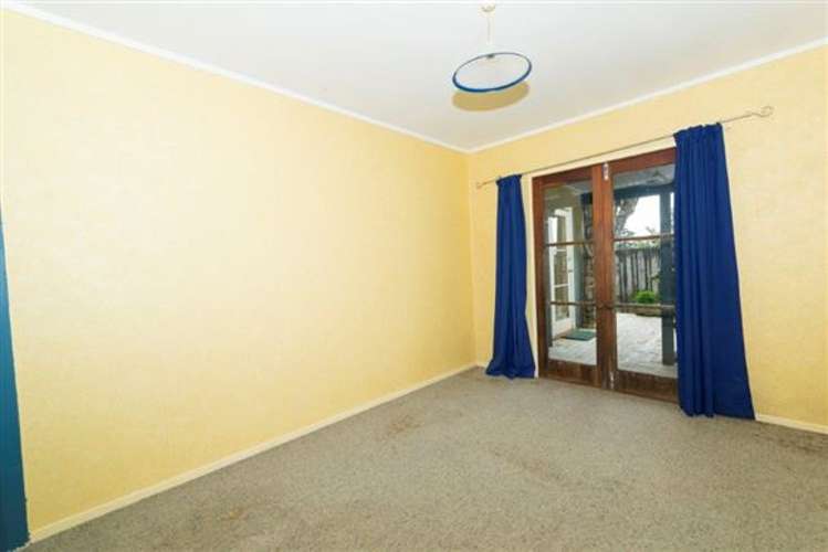 5 Coster Road Muriwai_11