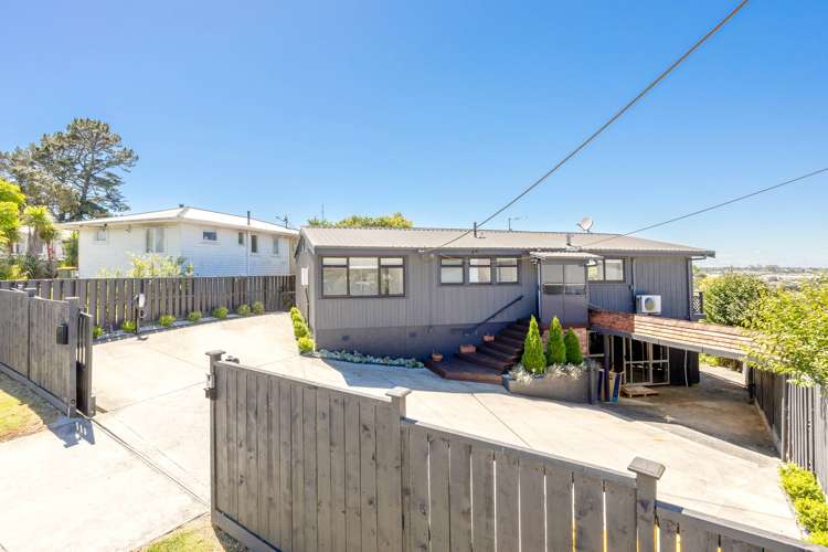 42 Chorley Avenue Massey_24