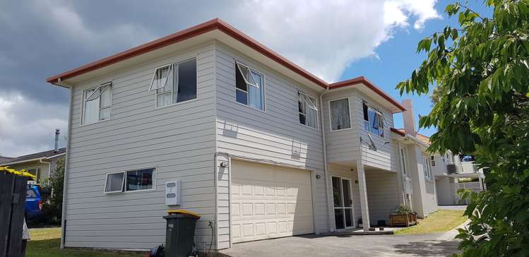 1/16 Kauri Glen Road_0