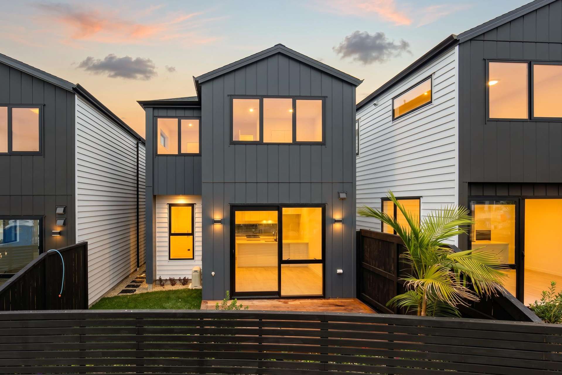2/73 Te Taruna Drive Milldale_0