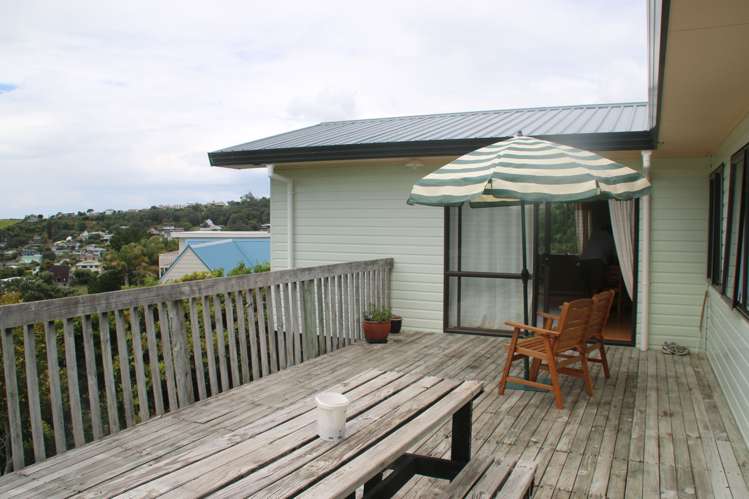 124 Tuna Place Onemana_6