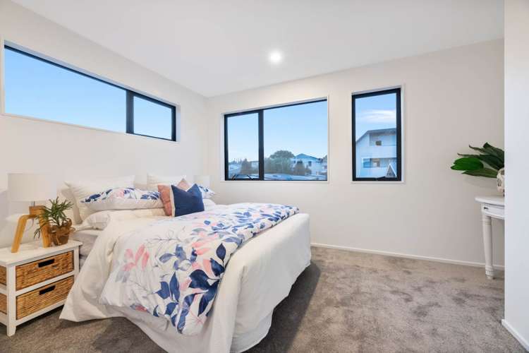 4/57 Aranui Road Mount Wellington_13