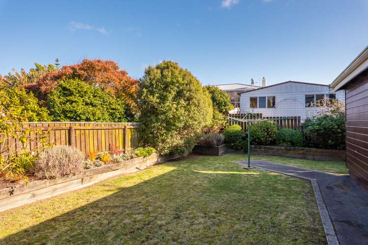 21 Anaru Street Raumati Beach_23