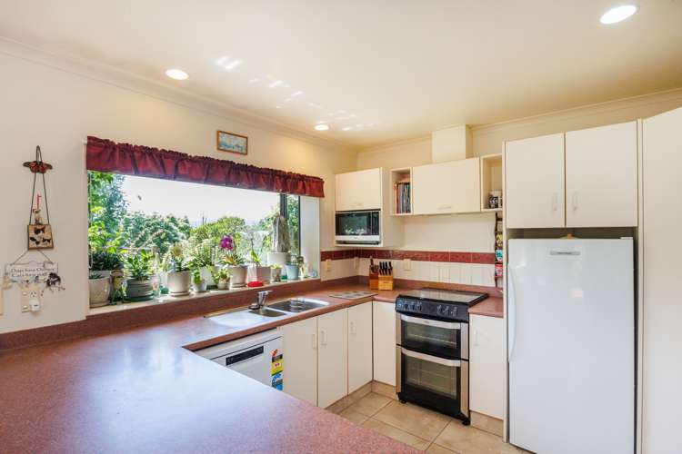 7 Jasmine Place Fitzherbert_4