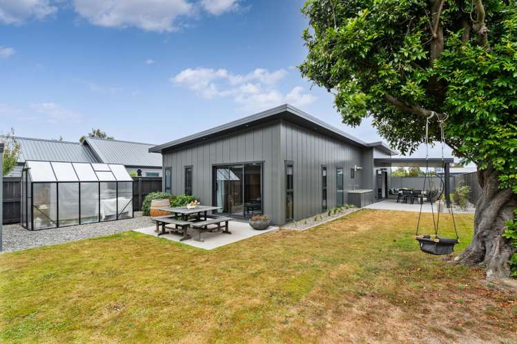 51 Marine Corps Drive Solway_15