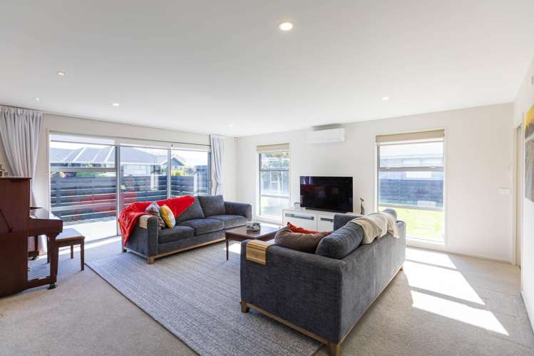 35 Avignon Place Fairhall_10