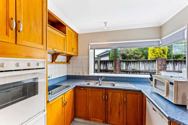 26 Comeskey Grove Elderslea_3