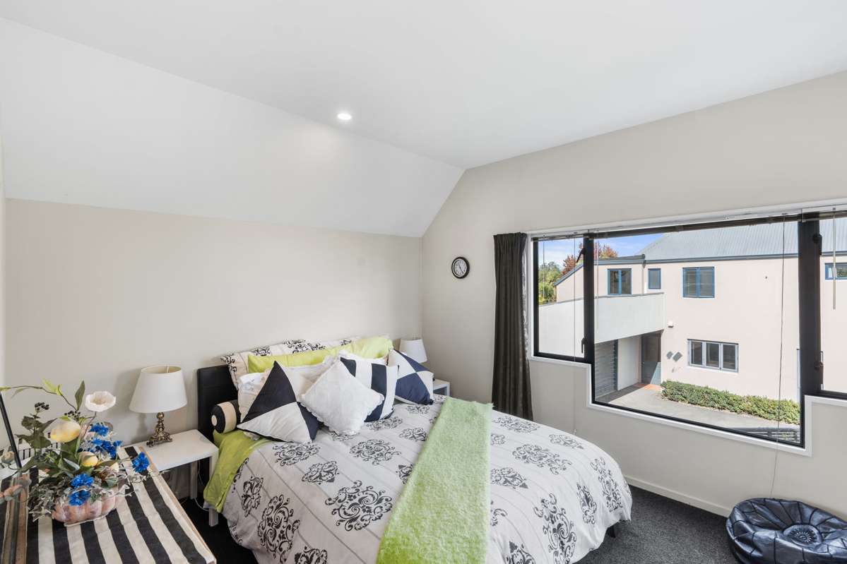 2/128B Mcfaddens Road_4