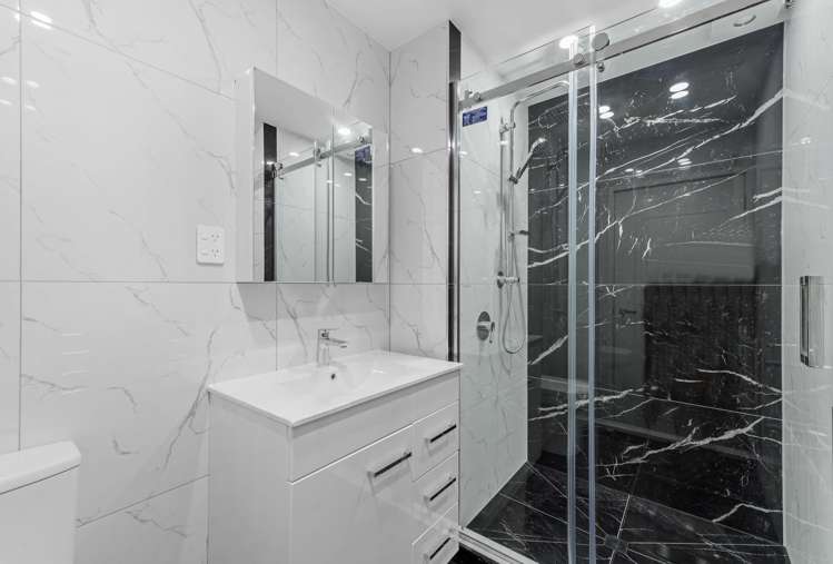 602/17 Vogel Lane Auckland Central_7