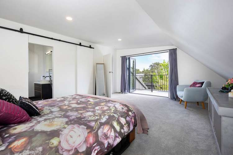 97 Daffodil Street Titirangi_13