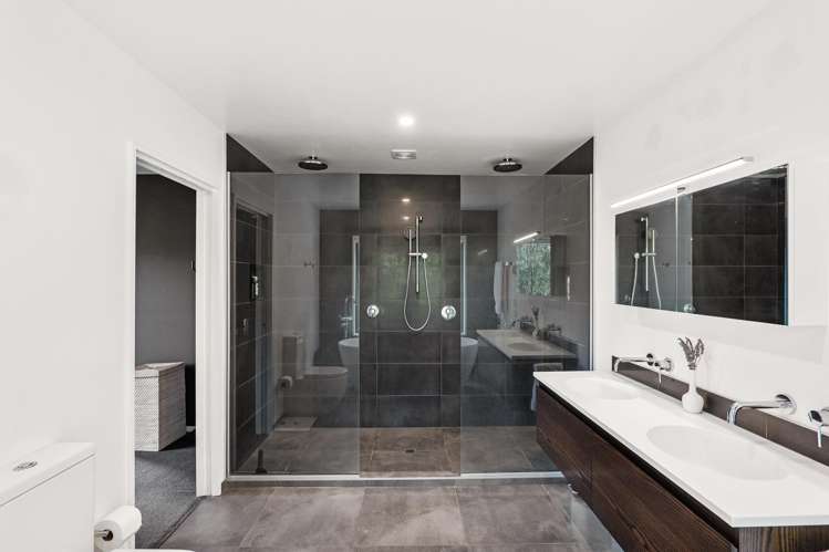 120 Pipers Valley Road Duvauchelle_10