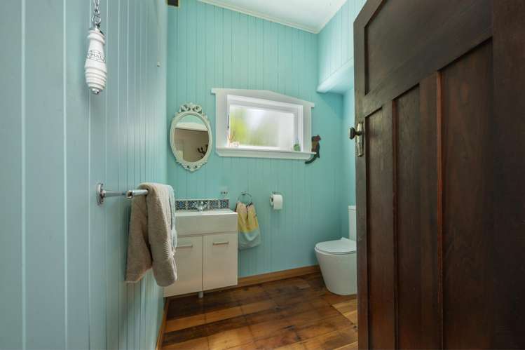 38 Queensway Three Kings_16