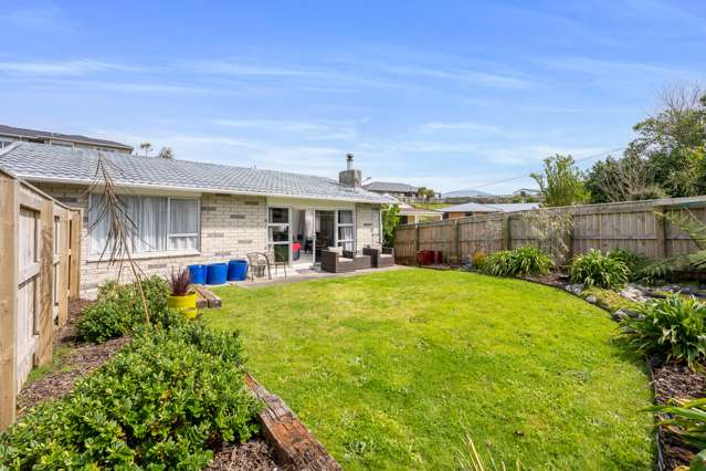 81 Tasman Road Otaki Beach_1