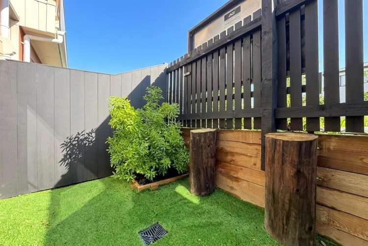 99 Joshua Carder Road Hobsonville_12