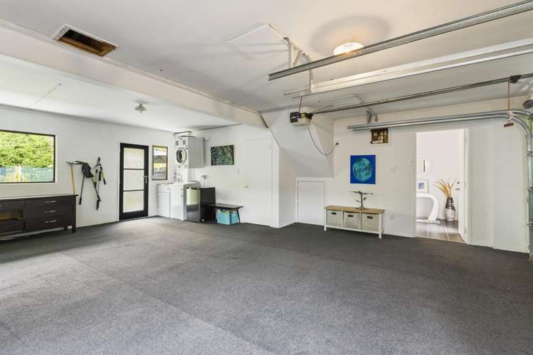 2/10 Seaton Road Murrays Bay_3