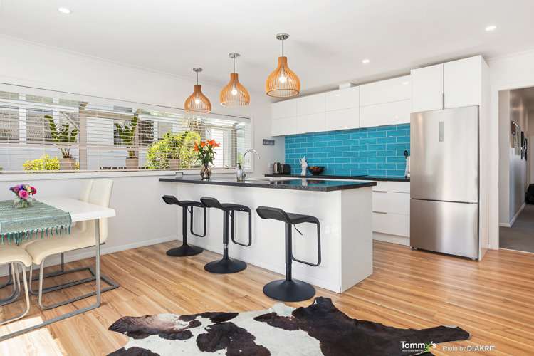 234 The Parade Island Bay_5