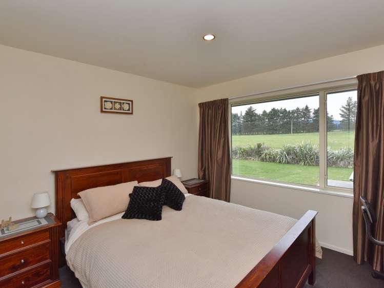 277 Chapel Road Loburn_15