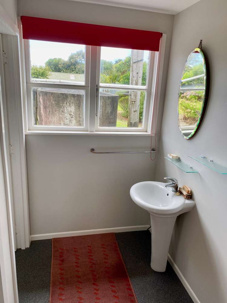 3 Wharf Road Karamea_17