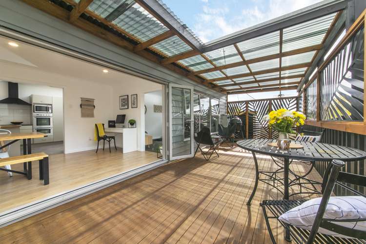 166 Henderson Valley Road Henderson_5