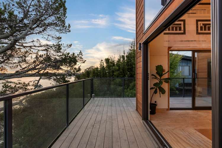 130 Aeroview Drive Beach Haven_13