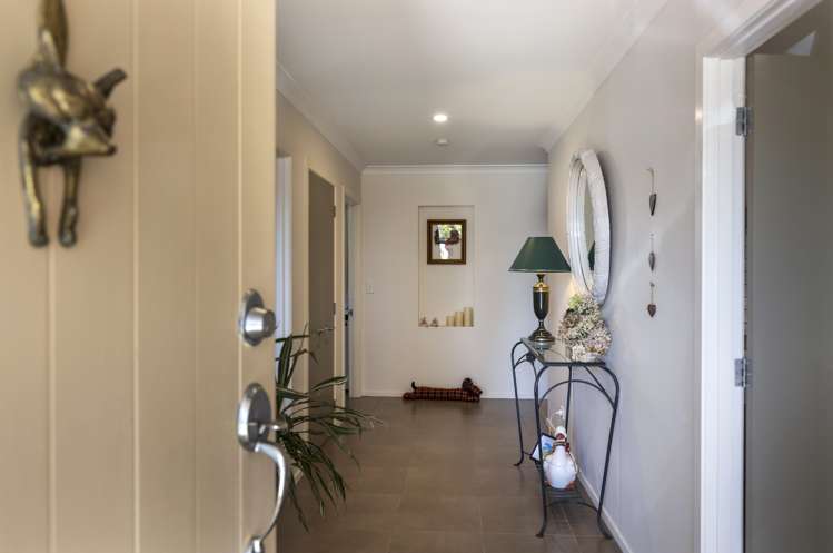 4 Easthaven Place Redwoodtown_21