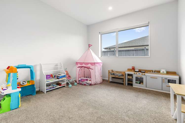 93 Mclarin Road Glenbrook_13